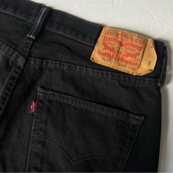 black levi’s 501 Men’s 33 waist - Picture 3 of 5